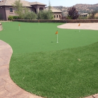 Fake Grass Blue Ridge, Virginia Putting Green Turf